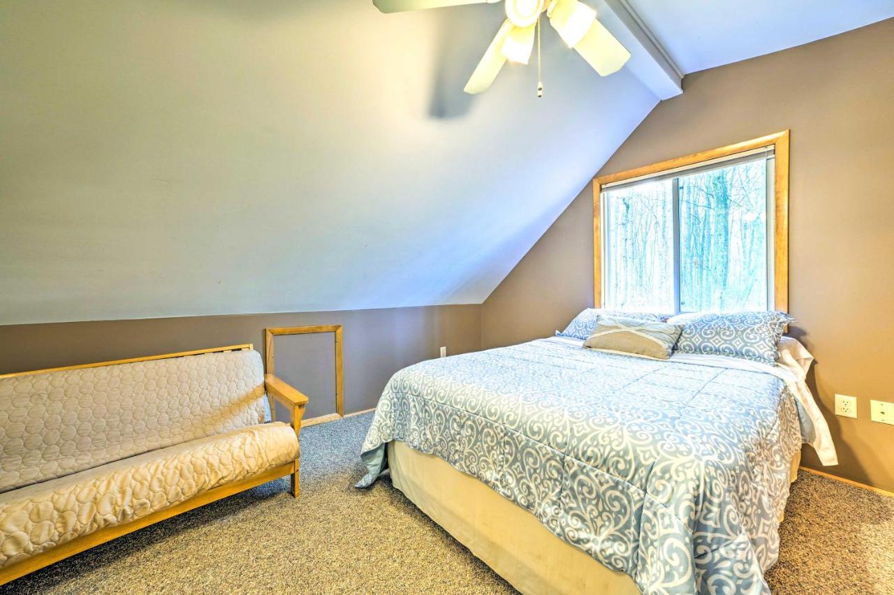 Higgins Lake Retreat - Hike, Swim, Relax! Roscommon 외부 사진