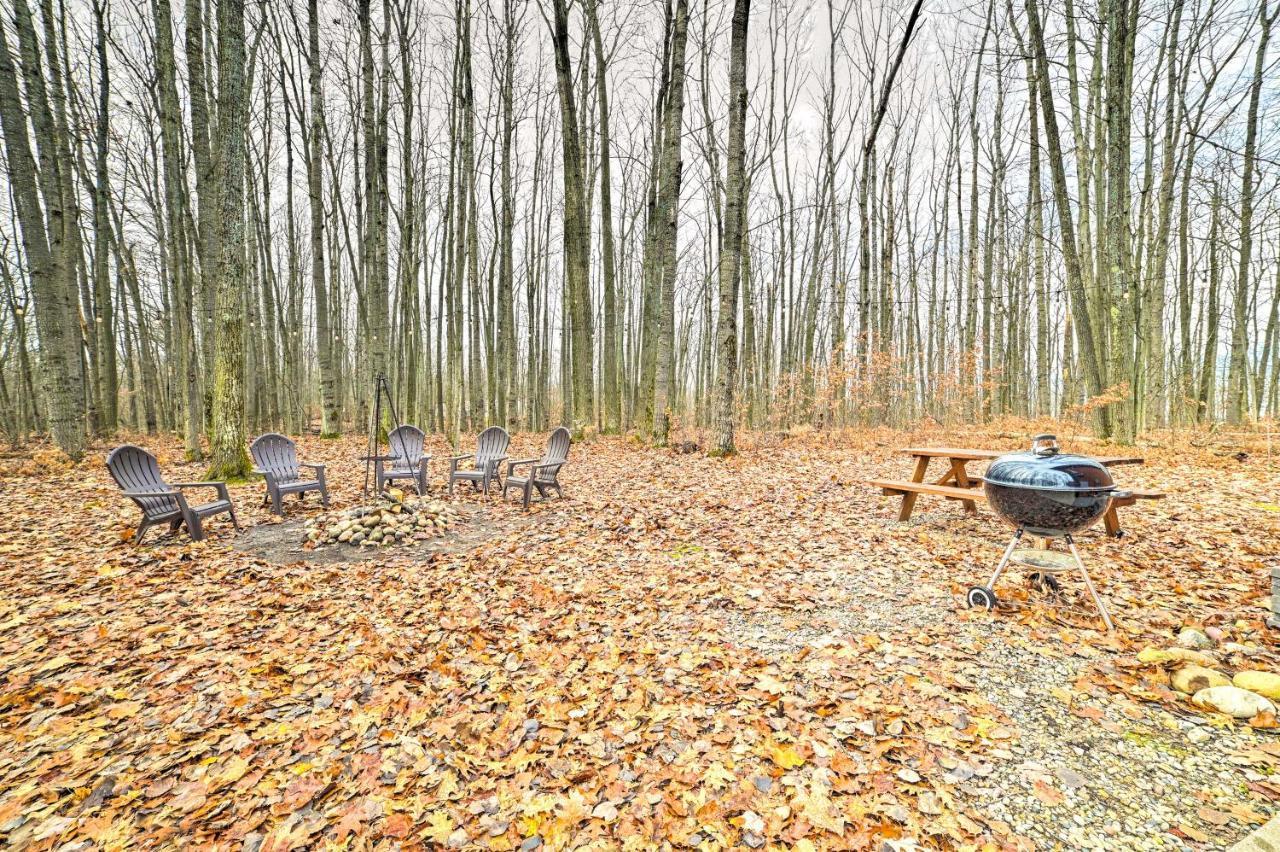 Higgins Lake Retreat - Hike, Swim, Relax! Roscommon 외부 사진